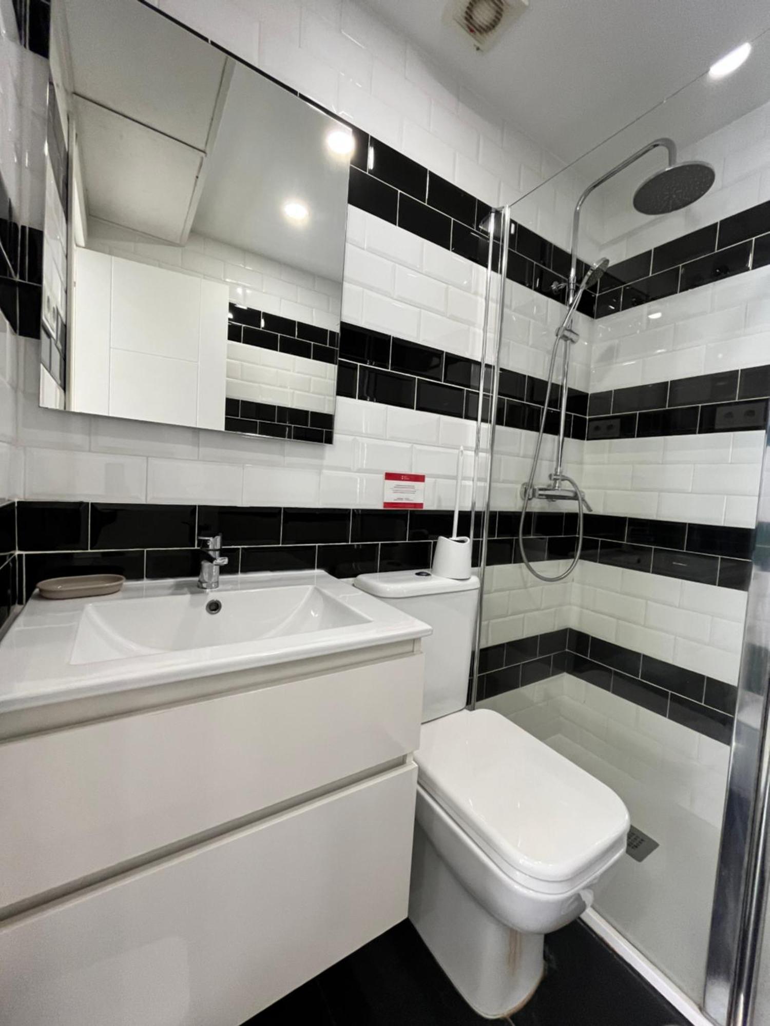 Acogedor Quintiliano Temporal Apartman Madrid Kültér fotó
